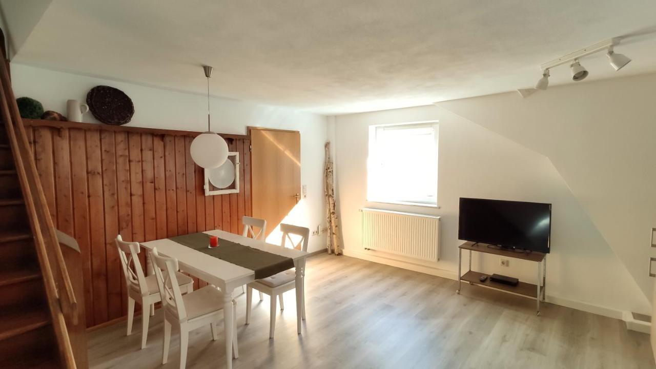 Gasthof Adler Ferienwohnung Ichenhausen Luaran gambar