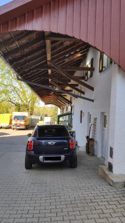 Gasthof Adler Ferienwohnung Ichenhausen Luaran gambar