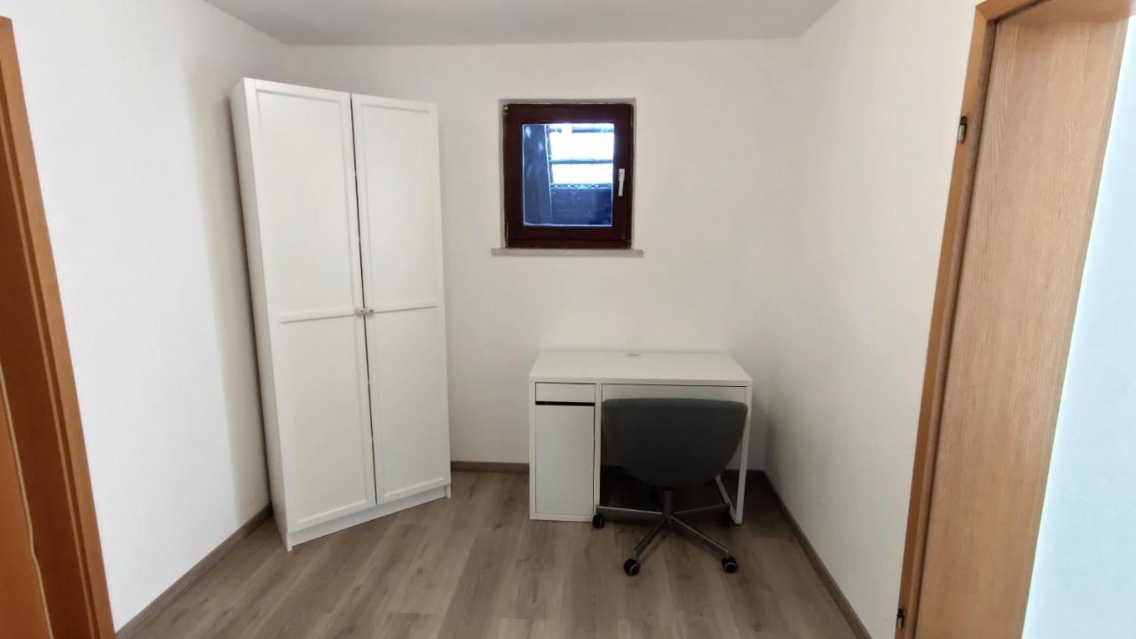 Gasthof Adler Ferienwohnung Ichenhausen Luaran gambar